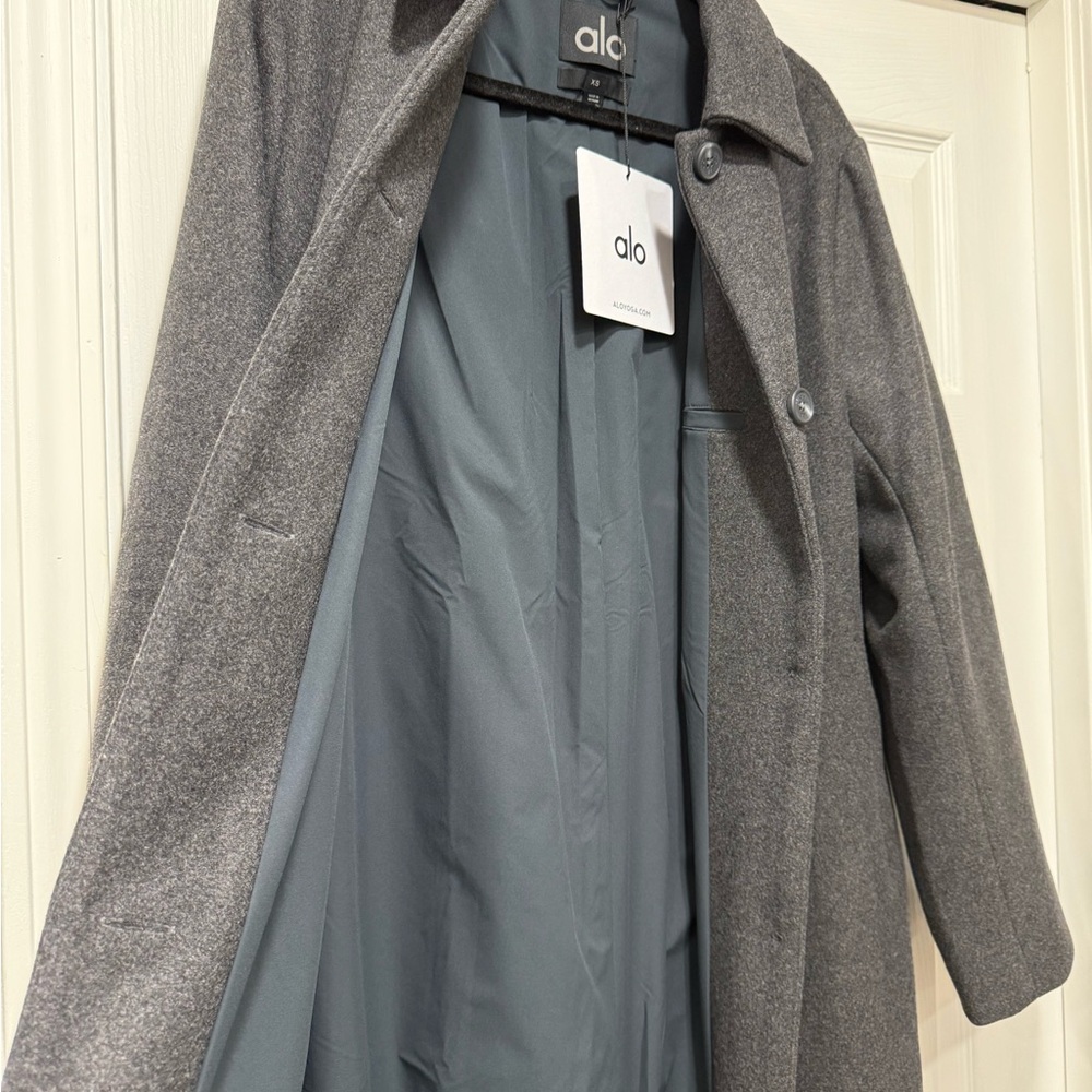 ALO Yoga Metro wool jacket